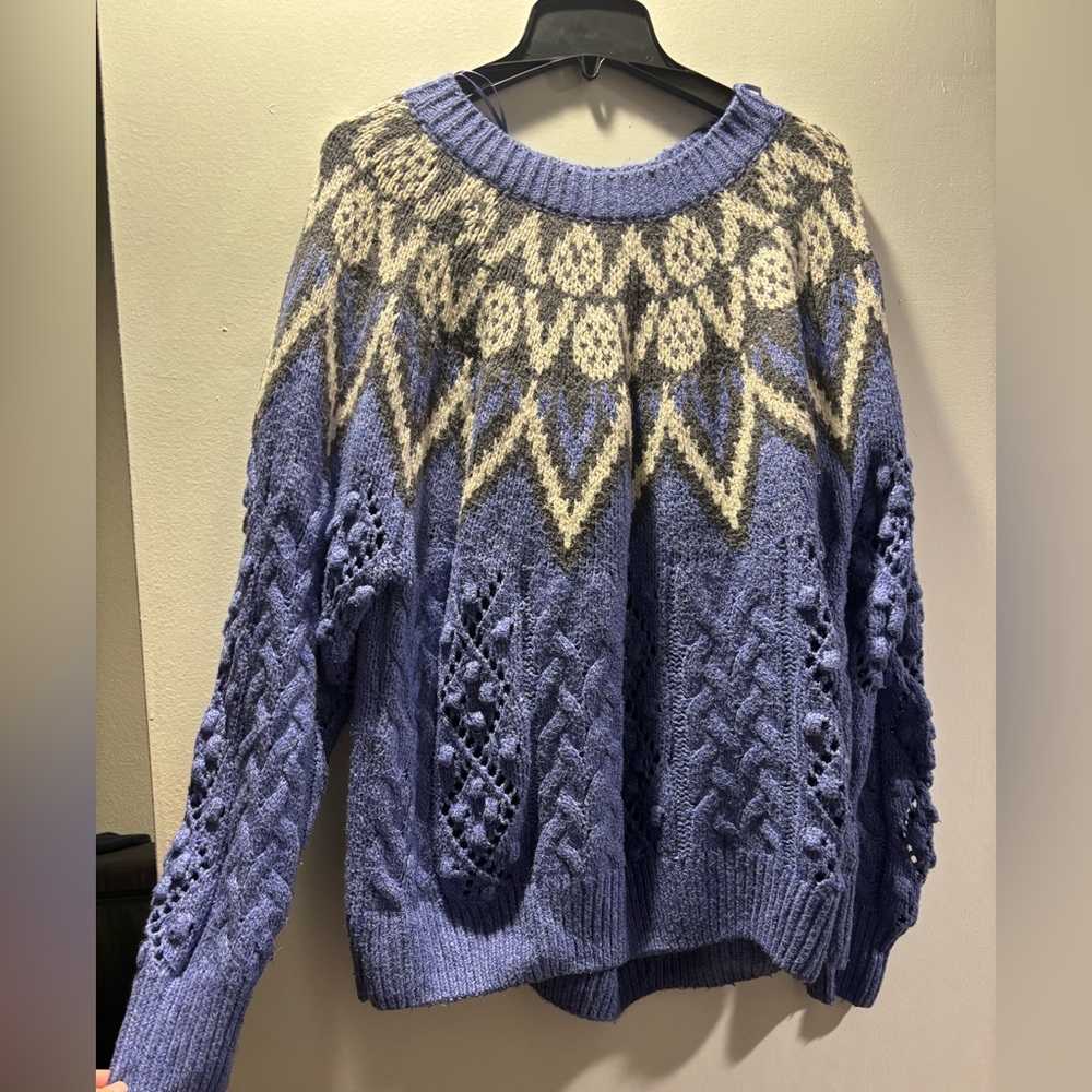 Lucky Brand Periwinkle and Cream Patterned Sweater